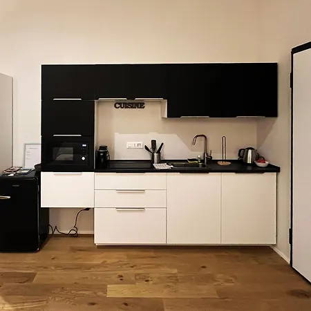 Giano Host - Pellicceria Apartamento