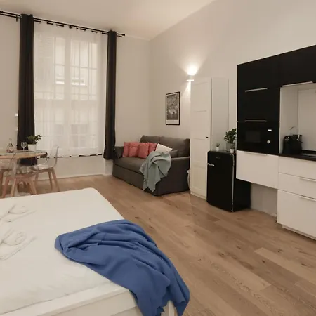 5' To Aquarium - Self Check-in - 1000 Mbps - Gym Apartmán *