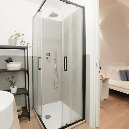 Apartmán 5' To Aquarium - Self Check-in - 1000 Mbps - Gym Janov