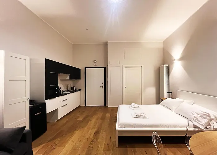 Giano Host - Pellicceria