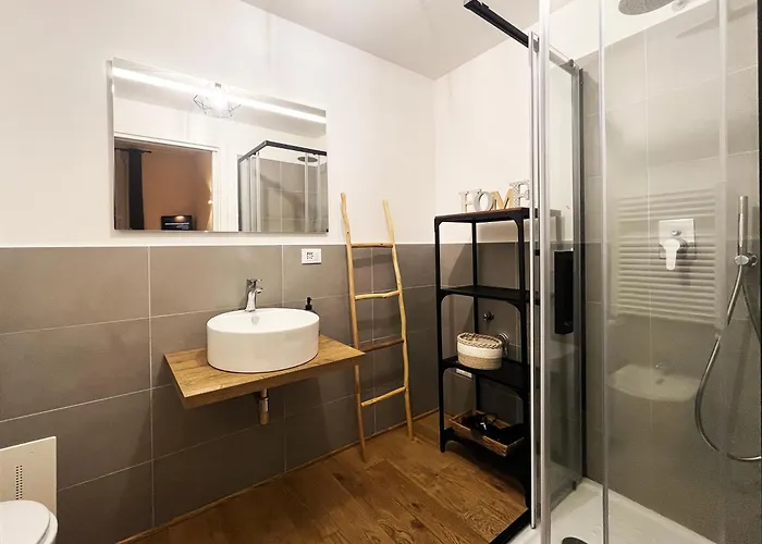 Giano Host - Pellicceria *